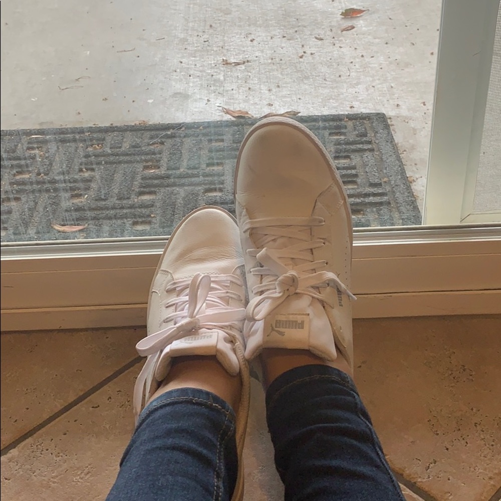 White Puma shoes